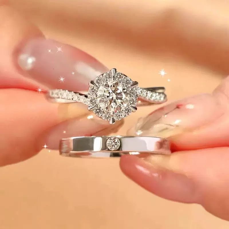 High End Six Claw Imitation Diamond Women's Ring Designer Ring Simple And Fashionable Couple Style Zircon Fashion Ring Couple Ring Proposal Weddi