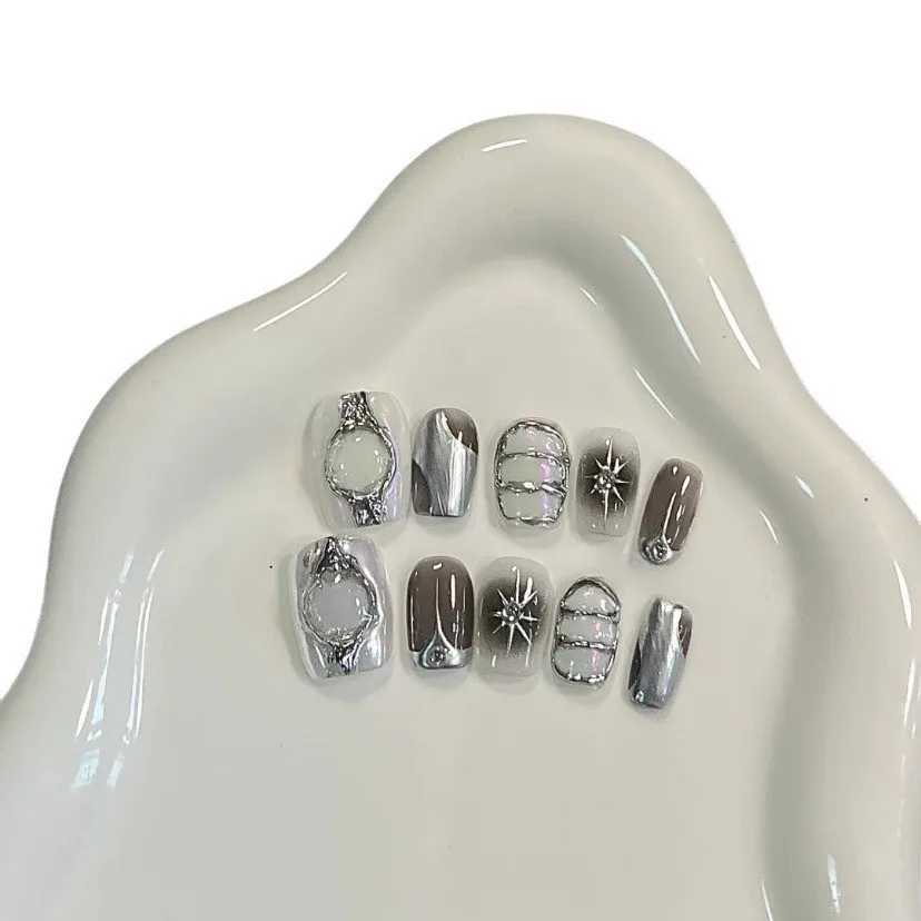 Y2k metal style handmade wearable nails black pink spicy girl fake nails super cool short pressed nails W250410