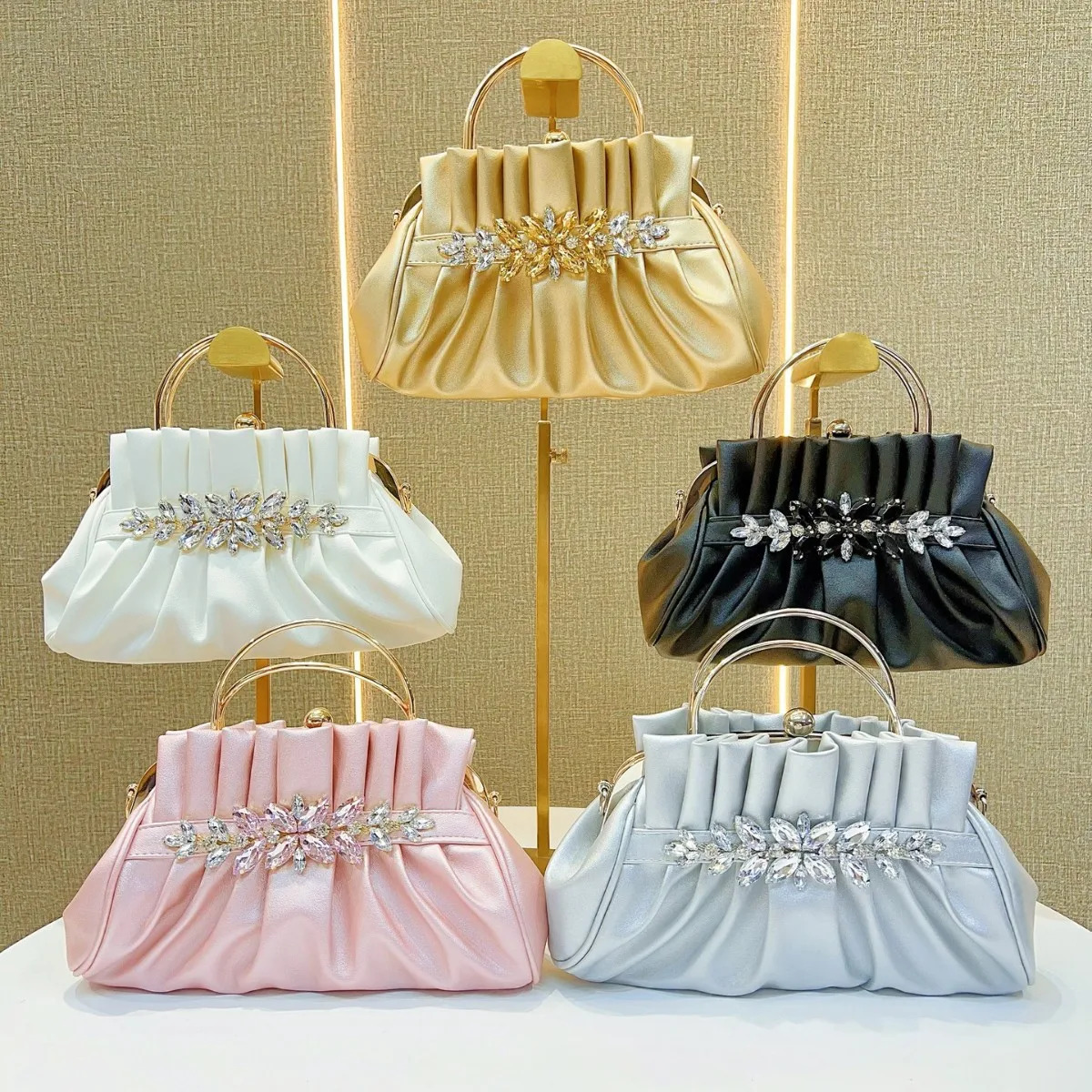 Leather Pleated Clutch Womens Handbag Crystal Rhinestone Silk Tote Top Handle Diamond Wedding Party Shoulder Purse Elegant Bag R251110