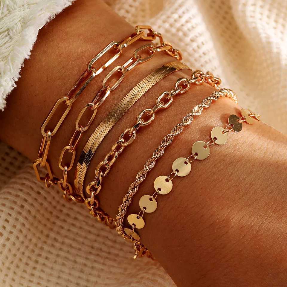 6pcs/set Exquisite Gold Color Cuban Chain Bracelets Set for Women Vintage Chic European And American Bracelet Daily Wear JewelryT251110
