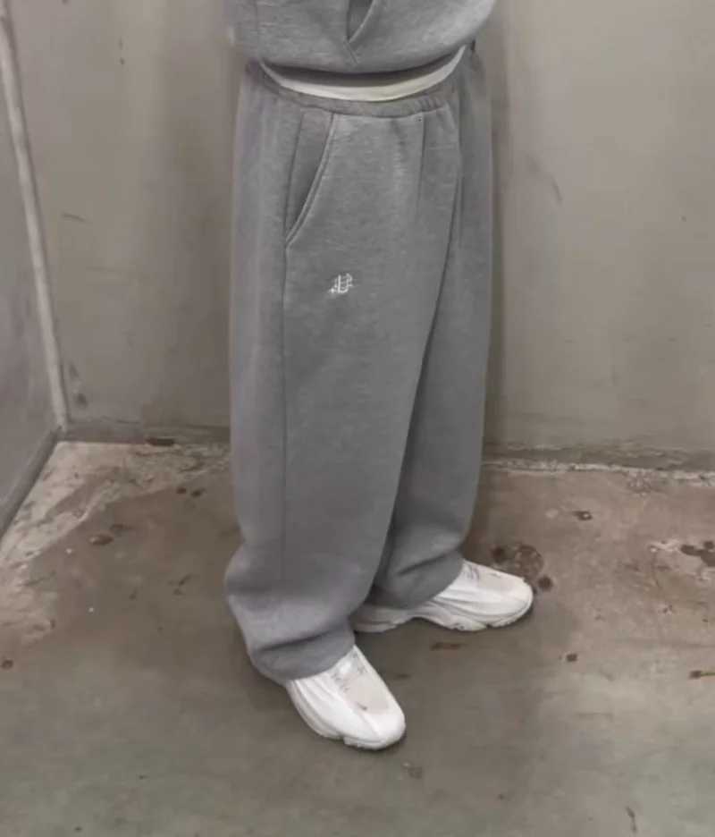 Y2k Men Set Fashion Street Harajuku Sportswear Retro Money Pattern Design New Set Trendy Hip Hop Casual Sports Pants Clothing W251110