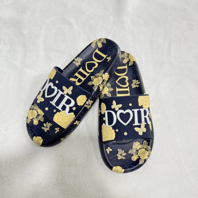 Designer Graffiti Letter-Printed Flip-Flops For Men And Women Heart Shape Design Slip On Shoes Size 36-41 Free Shipping