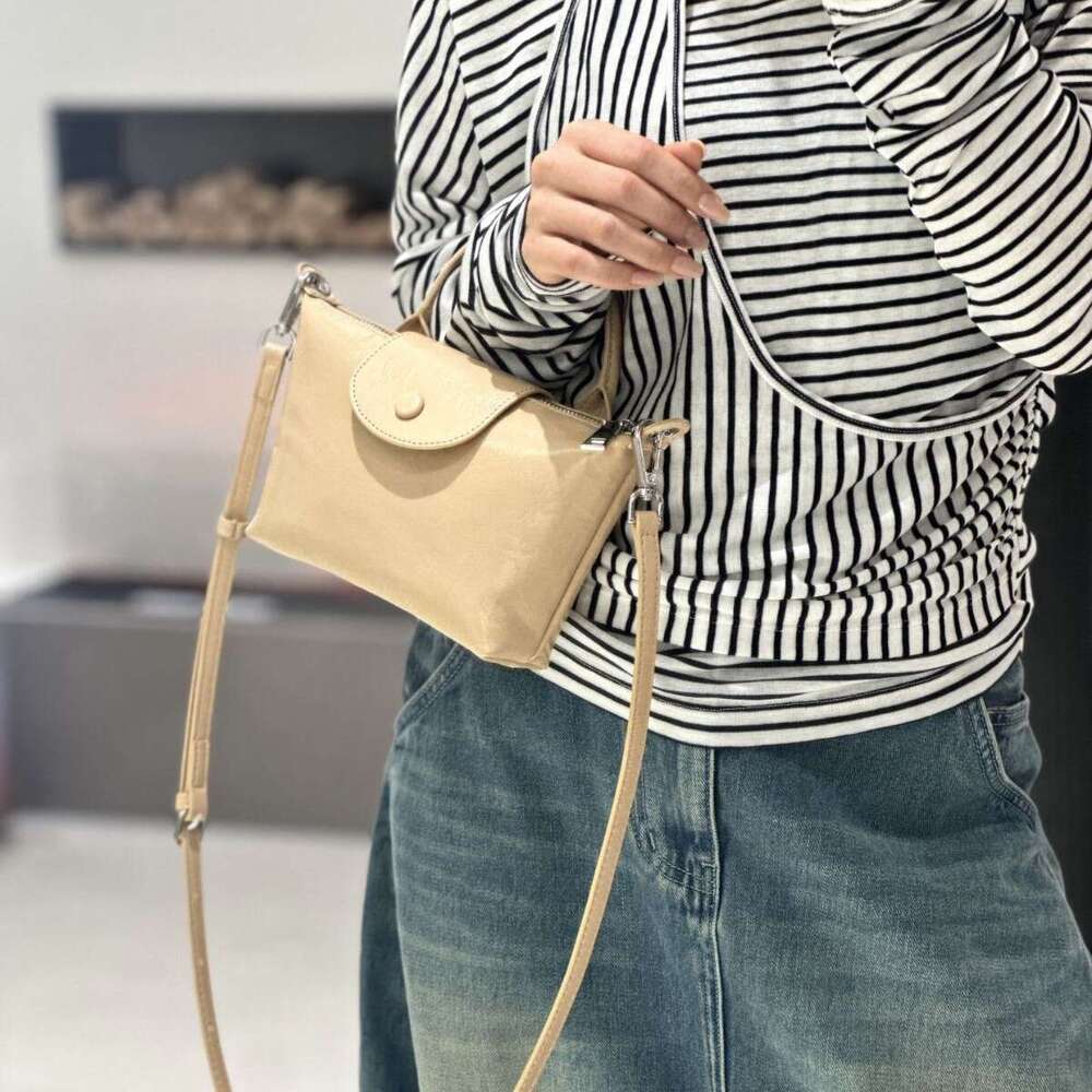 Leather Women S New Mini Dumpling Top Layer Cowhide Shoulder Crossbody Phone Bag Coin Purse High Quality
