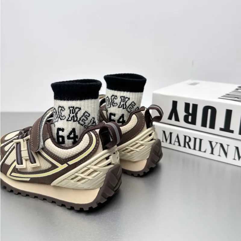 Childrens sports shoes 2025 autumn new item boys soft soled Forrest Gump shoes girls non slip casual dad shoes Size 26-37 T251110