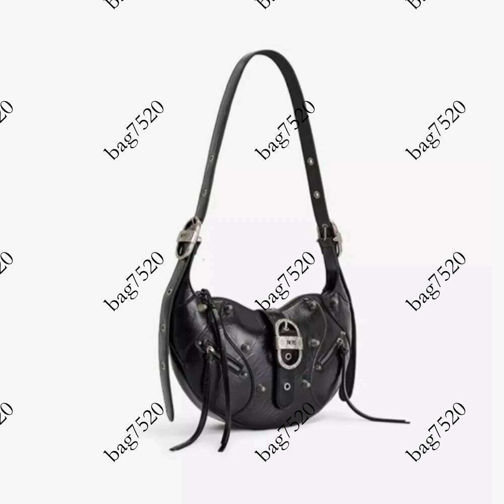 Large capacity niche design, light crossbody red envelope, commuting shoulder bag, motorcycle bag