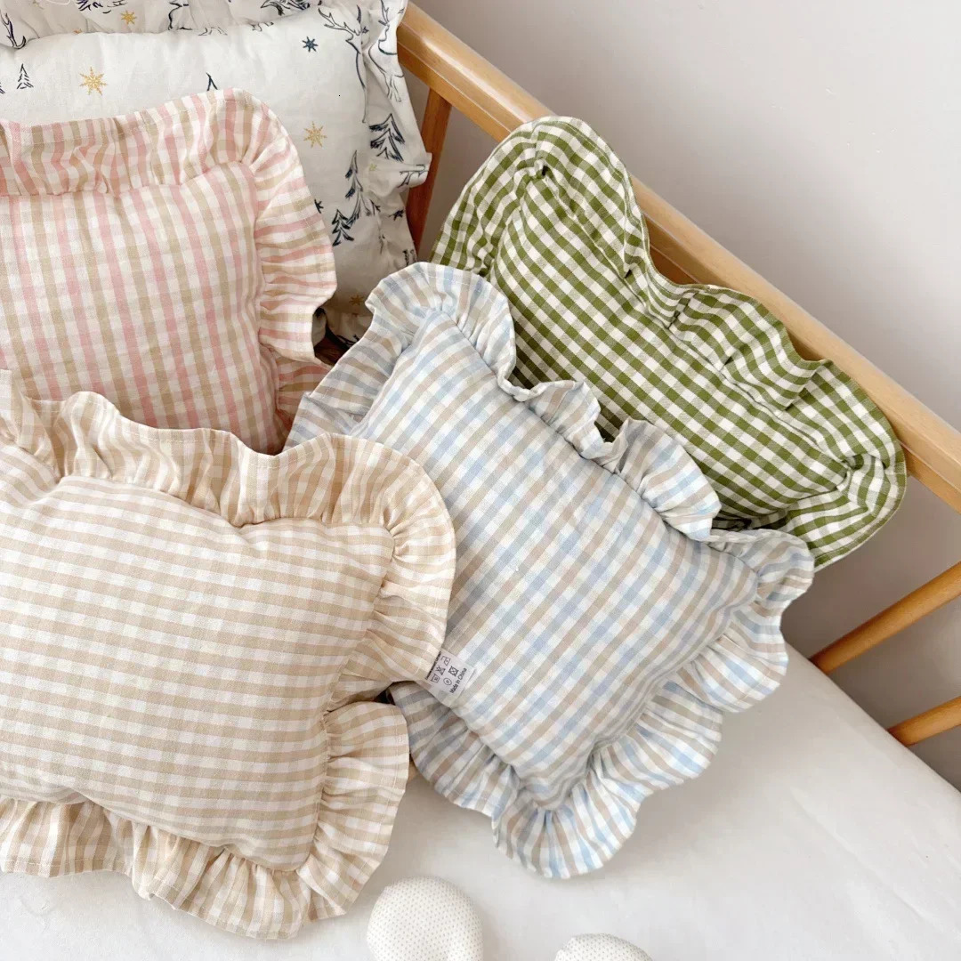 Nordic Style Cotton Baby Small Pillow 28x34cm with Ruffles Muslin Kids Cushion Baby born Bedding Pillows Cushions Room 251104