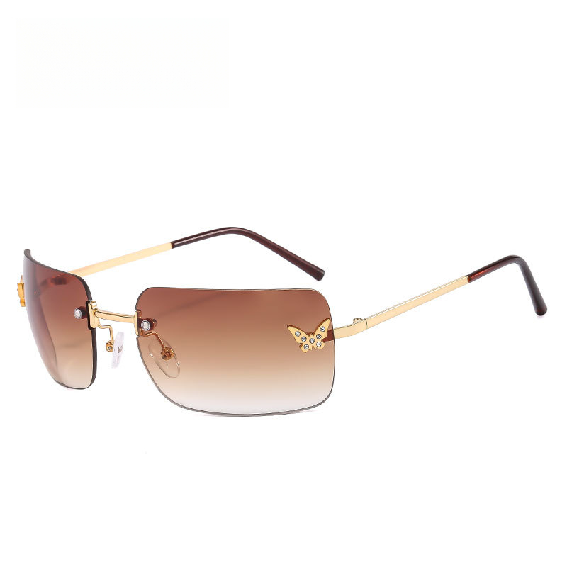 Outdoor-Ready Square Sunglasses Featuring Unique Butterfly Design & Diamond Detailing