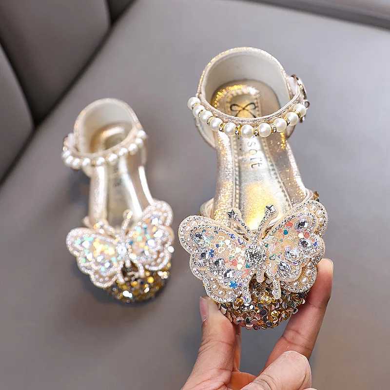 Little Girl Sandals Spring/Summer New Childrens Leather Shoes Sparkling Butterfly Princess Fashion Flat Shoes Version Z250410