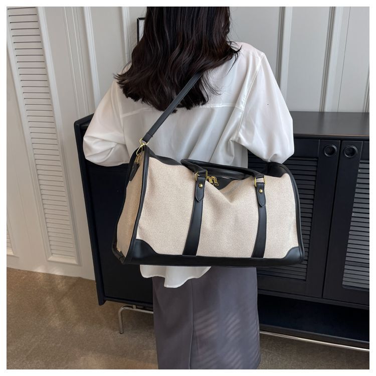 Travel canvas bag large light luxury handbag large capacity women's new handbag winter new designer bag travel bag