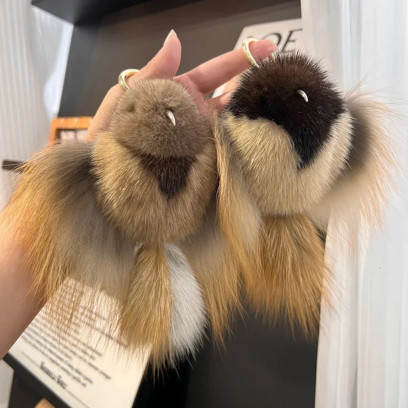 Hip hop mink keychain mens announcement bird pendant keybag key decoration leather toy Pom Trinket gift women 250409