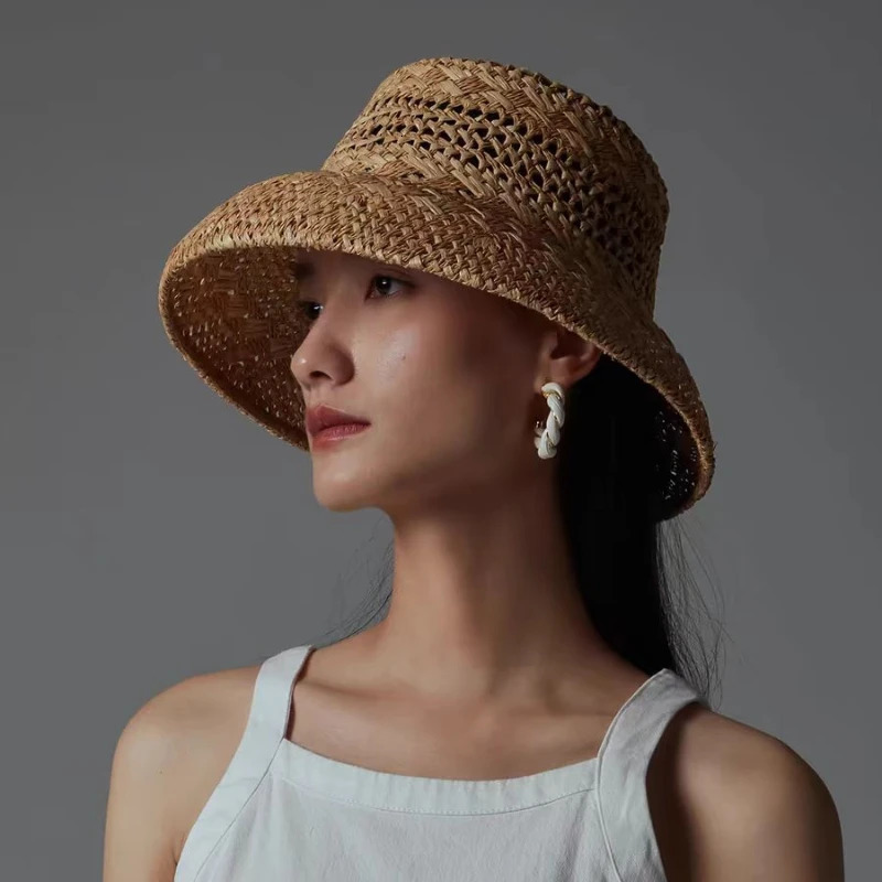 2025 French Retro Style Breathable Hollow Raffia Sun Hat Ladies Summer Travel Fashion Concave Top Straw Hat Wholesale 250409