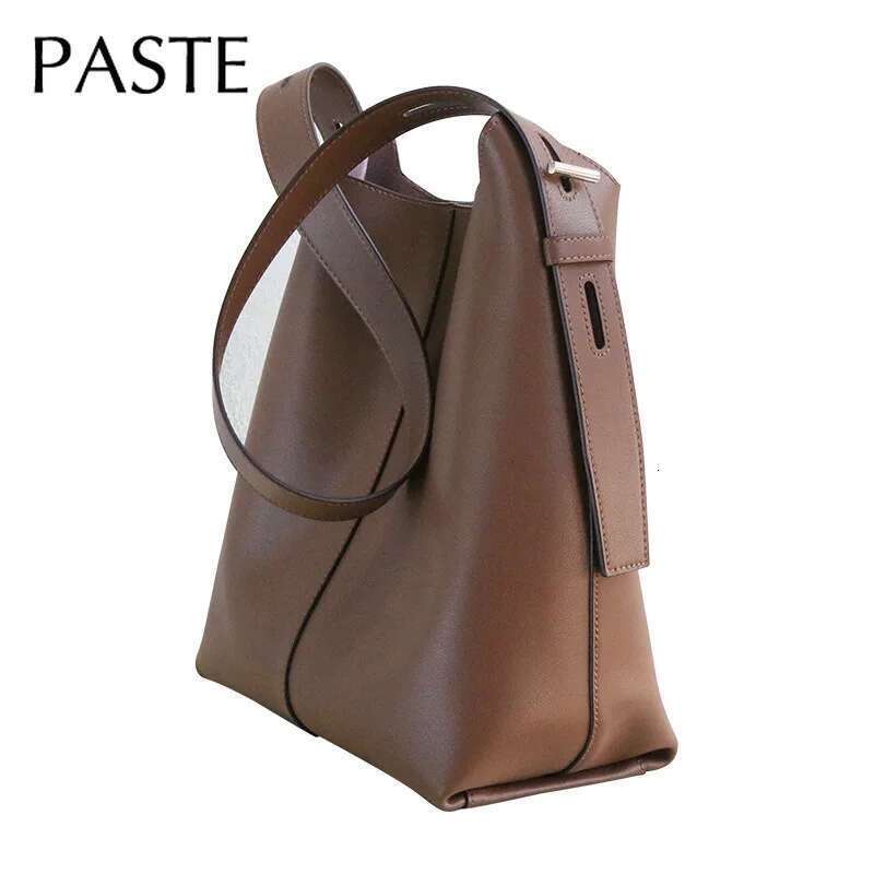 Simple Adjustable Handle Office Clerk Shoulder Cowhide Leather Women's Handbag Brown Large High Quality Daily Bucket Bag