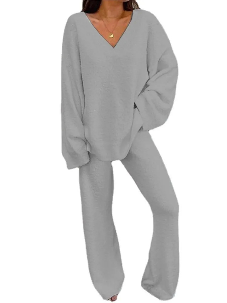 Autumn Winter Womens Comfortable Tracksuits Casual VNeck Long Sleeve Pullover And Pants Warm Two Piece Set Women Fashion Sets 251110