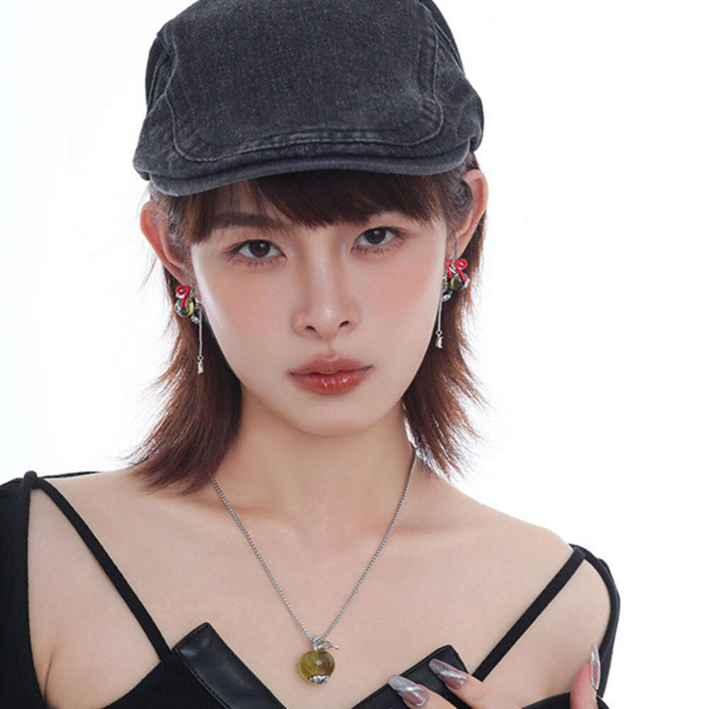 Butterfly Knot Crystal Grape Necklace Accessories for Women High-end Light Luxury Niche Fresh Original Design Collarbone Chain