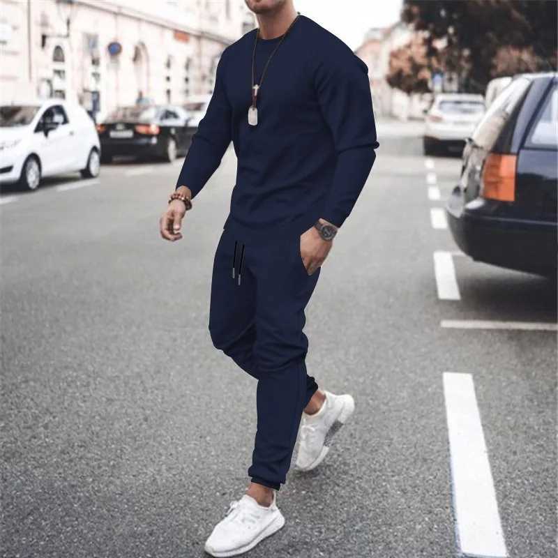 2025 New Men Two Pieces Sets Running SweatshirtSweatpants Suit Autumn Winter Warm Tracksuit Sets Mens Jogger Sports Suit W251110