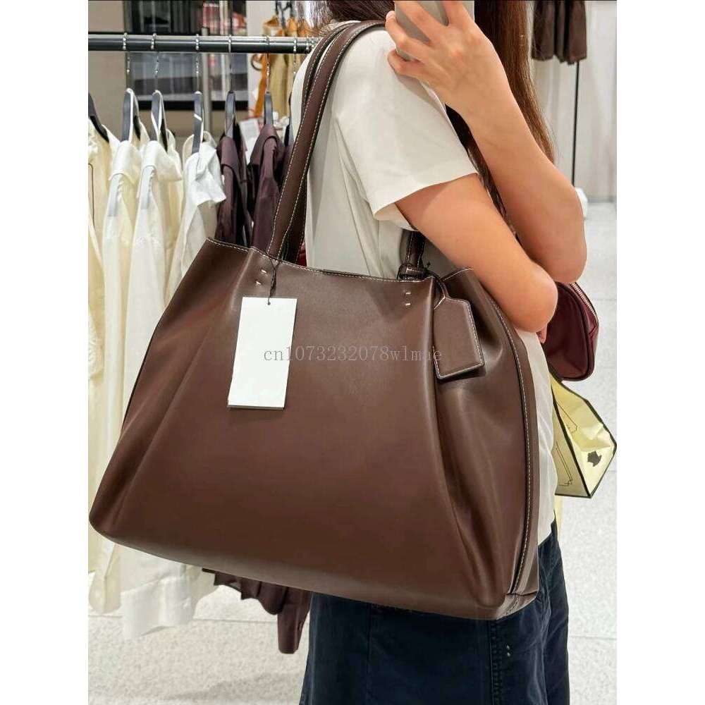 Women Large Capacity Handbags Fashion Luxury Designer PU Leather Shoulder Versatile Commuter Bucket Bag Female Tote Bags