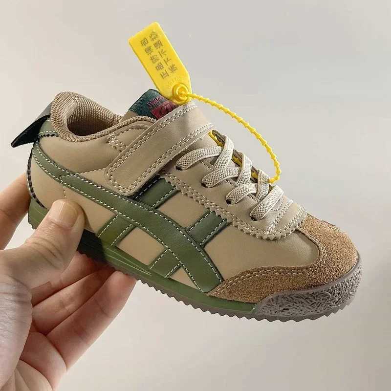 Childrens Sneakers Boys Lightweight Breathable Sport Running Shoes Girls Soft Bottom Casual Shoes Student ShoesT251110