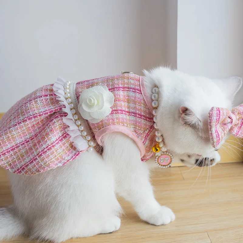 Autumn/Winter Pet Plaid Stripe Dress Pet Skirt Dog Coat Dog Winter Dog Coat Pet Cat Skirt Bow Tie Dog Dresses for Small Dogs J251110