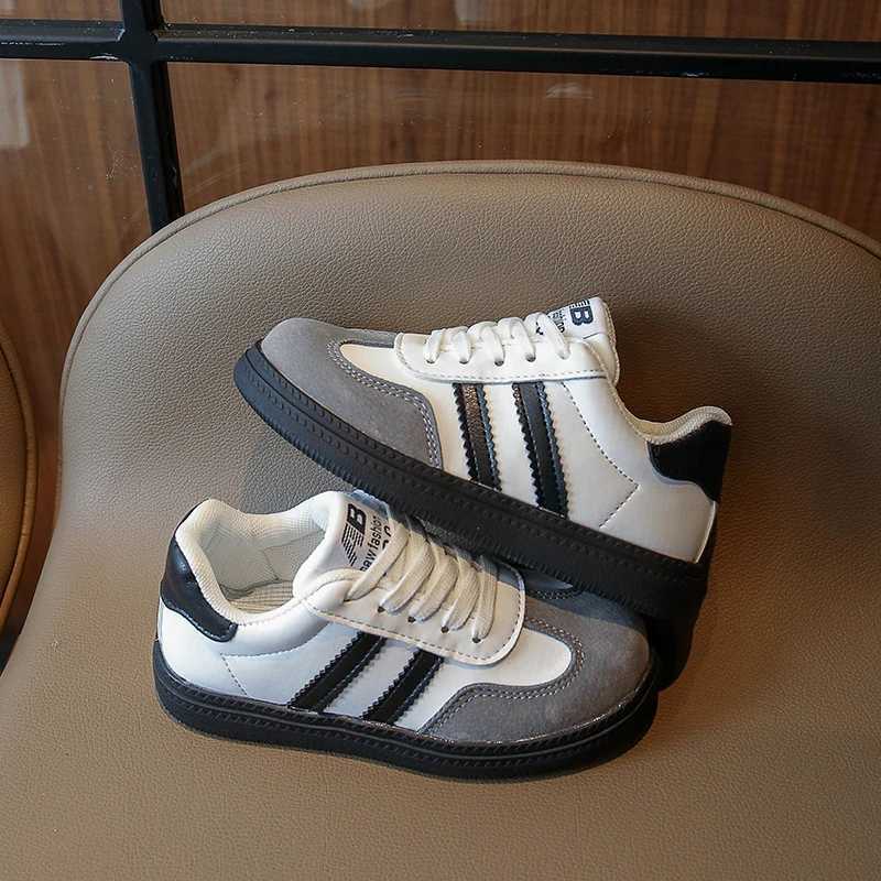 Spring and Autumn New Comfortable Childrens Casual Breathable Girls Moral Training Shoes Boy Soft Sole Casual Sports Shoes W251110