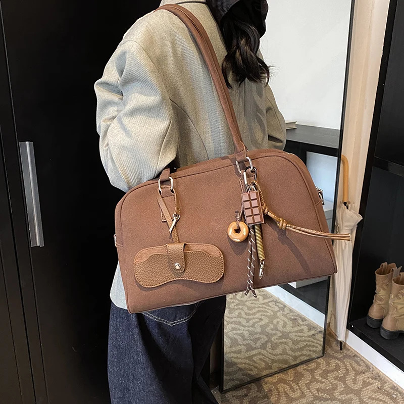 Big Size Women Bowling Bags Suede Pure Color Large Capacity Shoulder Crossbody Bag With Long Strap Handbags 251106