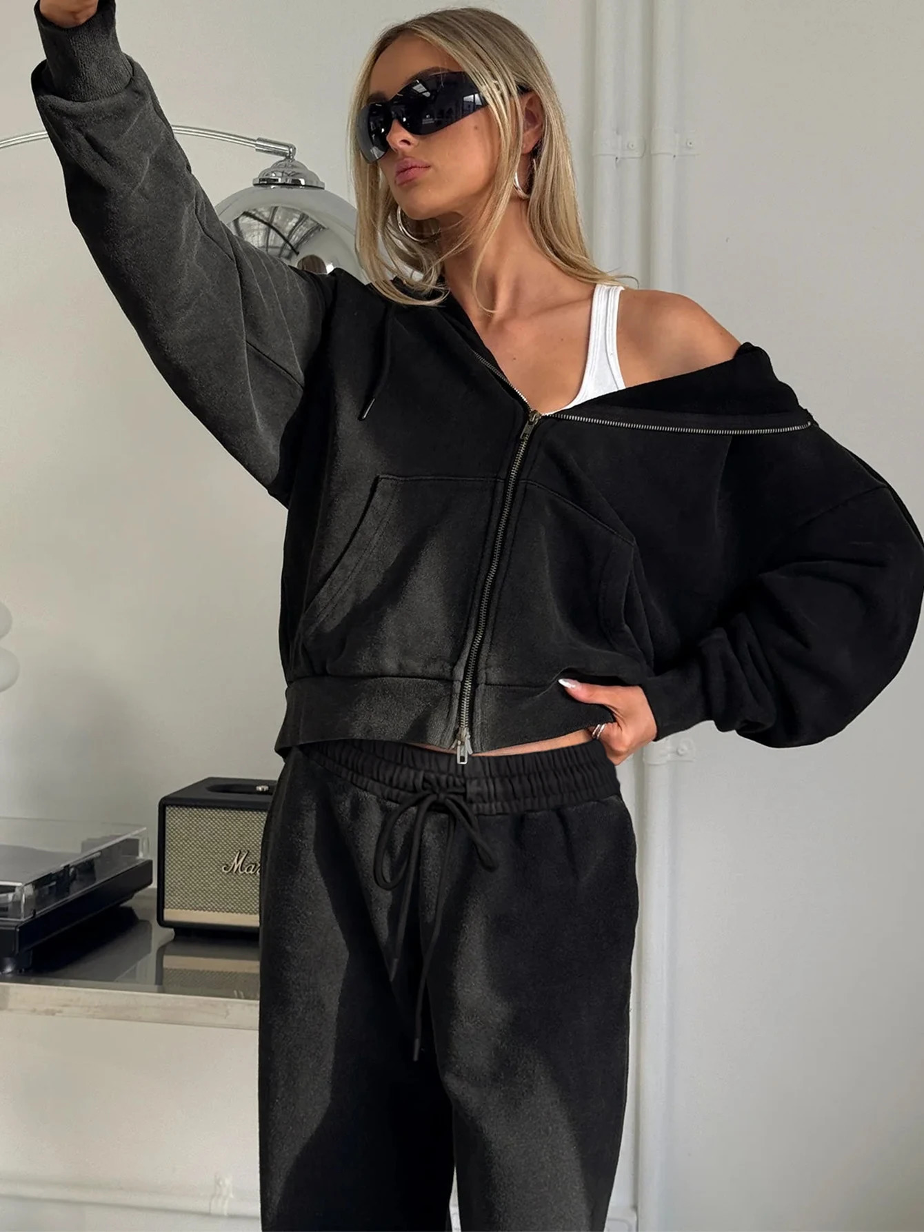 Dulzura Fashion Elegant Casual 2 Piece Sweatshirt Set Long Sleeve Zipper Slim Hoodie Long Pants Matching Set Party Street Outfit 251106