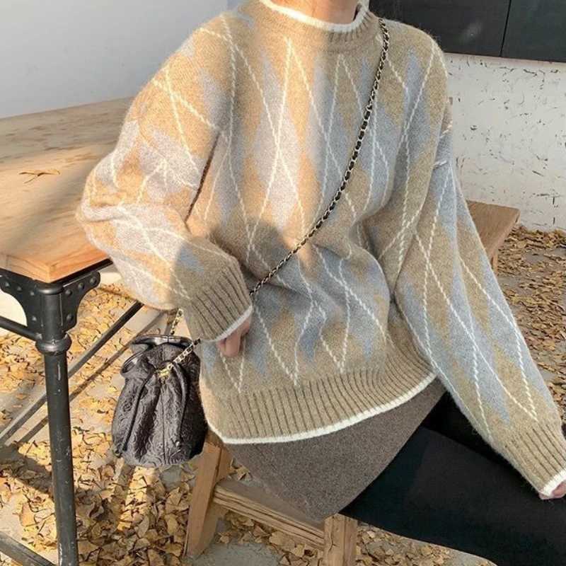Fashion French Retro O Neck Contrasting Color College Style Womens Pullover Sweater Autumn Winter New Sweet Lazy Style Loose Knit Tops Y251110