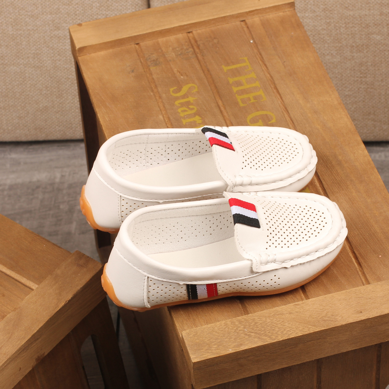 Children PU Leather Youth Casual Style Soft Comfortable Loafers Slip on Toddler Walkfashion Kids Shoes Size 21 - 36 dh1922389