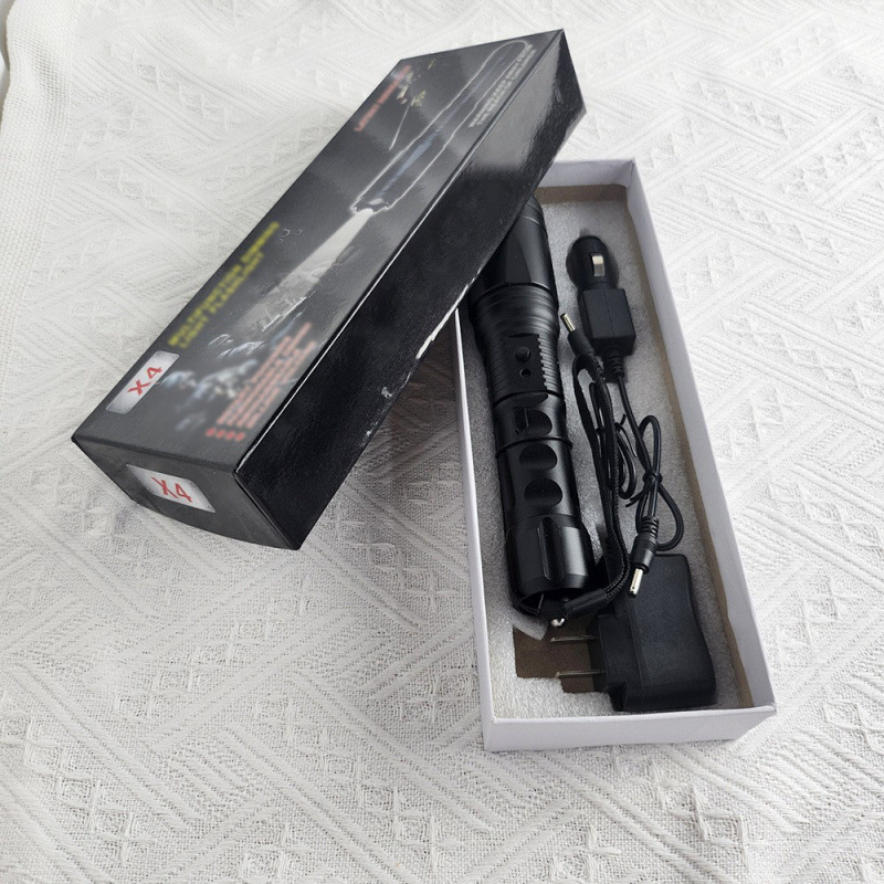 New high-intensity LED flashlight - compact for emergency signaling and window breaking X4 flashlight