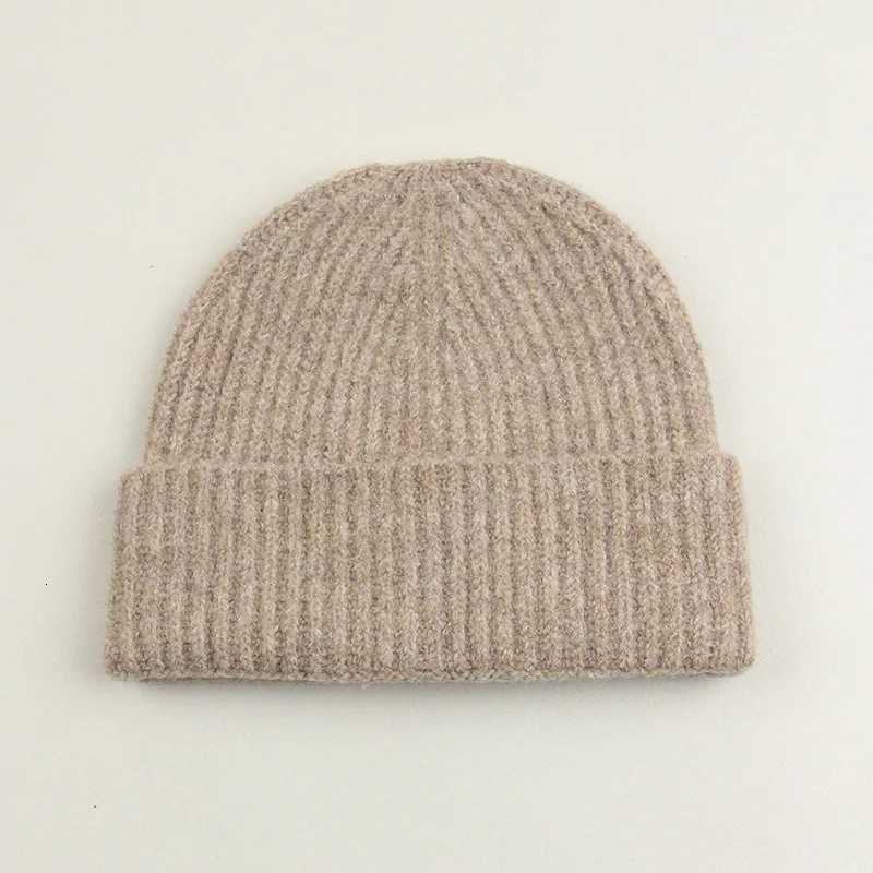 New 10 Colors Solid Beanies Winter Hat For Woman Knitted Soft Wool Autumn Thick Warm Skullies Bonnets Outdoor Ski Cap Men GiftXJ251110