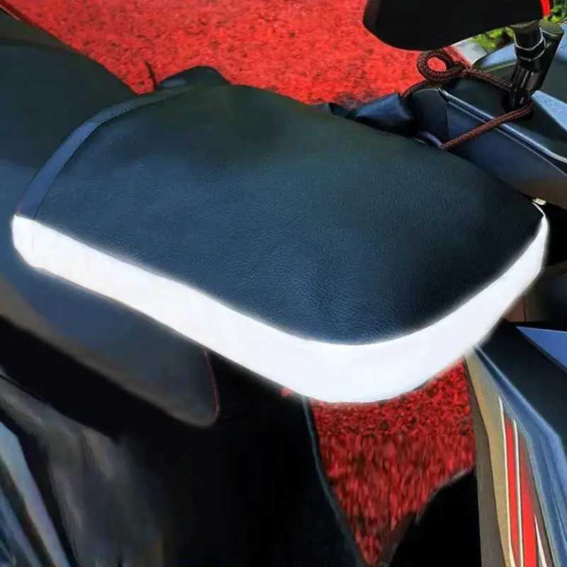 Motorcycle Winterization Waterproof Handlebar Sleeve Supplies Winter Handle Cover Muff Arm Warmer Warmers Goods Biker Gloves S25118{category}