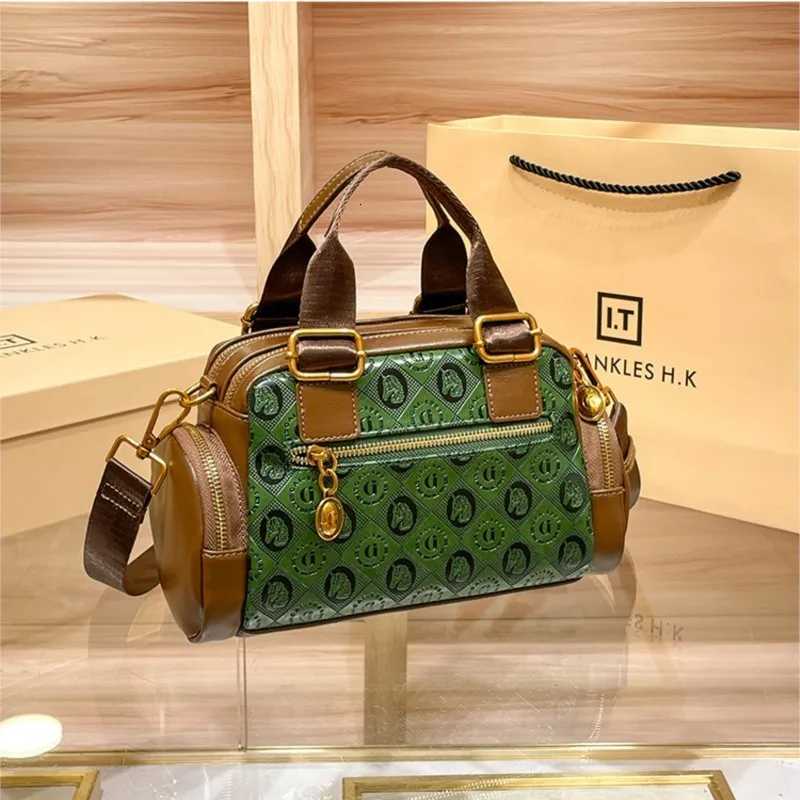 Brand Spring/Summer Boston Womens Bag Handheld Pillow Bag 2025 New High Fashion Single Shoulder Crossbody Bag for Women K251110