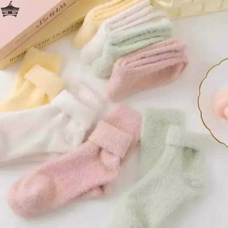 Thickened Warm Coral Fleece Sweet Cute Mink Fleece Socks Autumn for Women Winter Mid-tube Socks Sleeping Sock Kawaii Socks 251106
