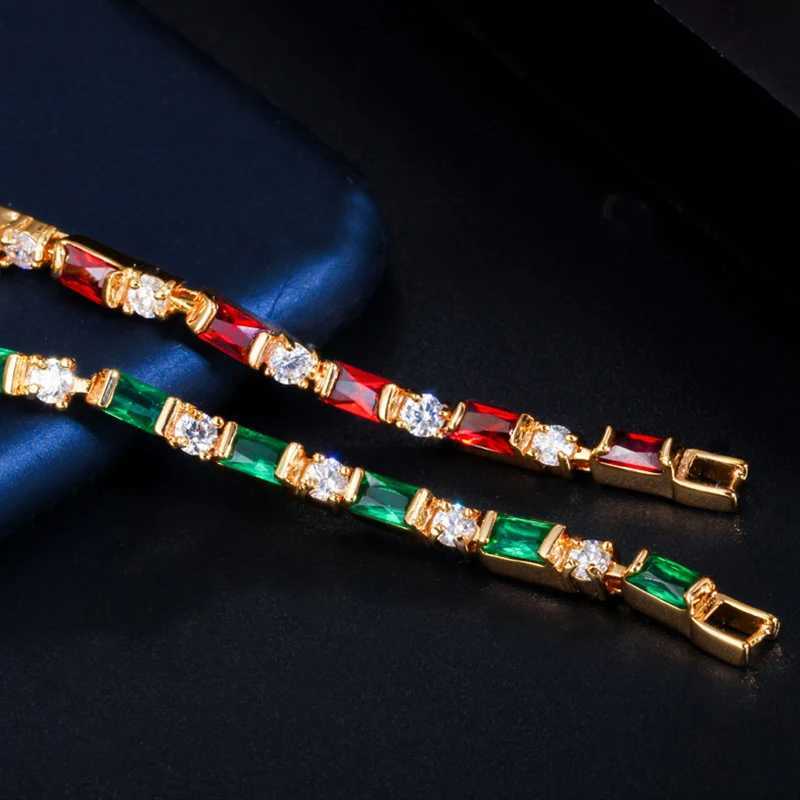 Pera Delicate Square Cut Red Cubic Zirconia Ladies Shiny Gold Color Thin Round Bangles Bracelets for Dinner Party Jewelry B162T251110