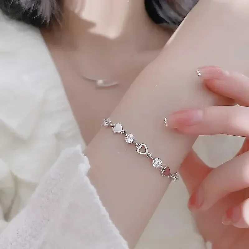Luxury 925 Sterling Silver Heart Zircon Bracelet for Women Korean Fashion Sweet Cool Hollow Heart Bracelets Party Jewelry GiftsT251110