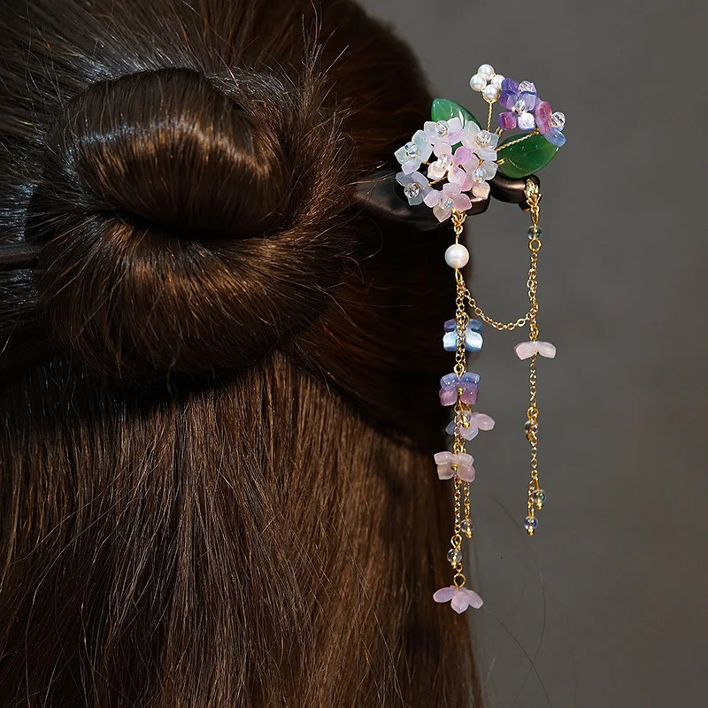 Ancient Chinese hair clip Hydrangea flower head womens Hanfu dress hair fork step rocking hair accessory 250409