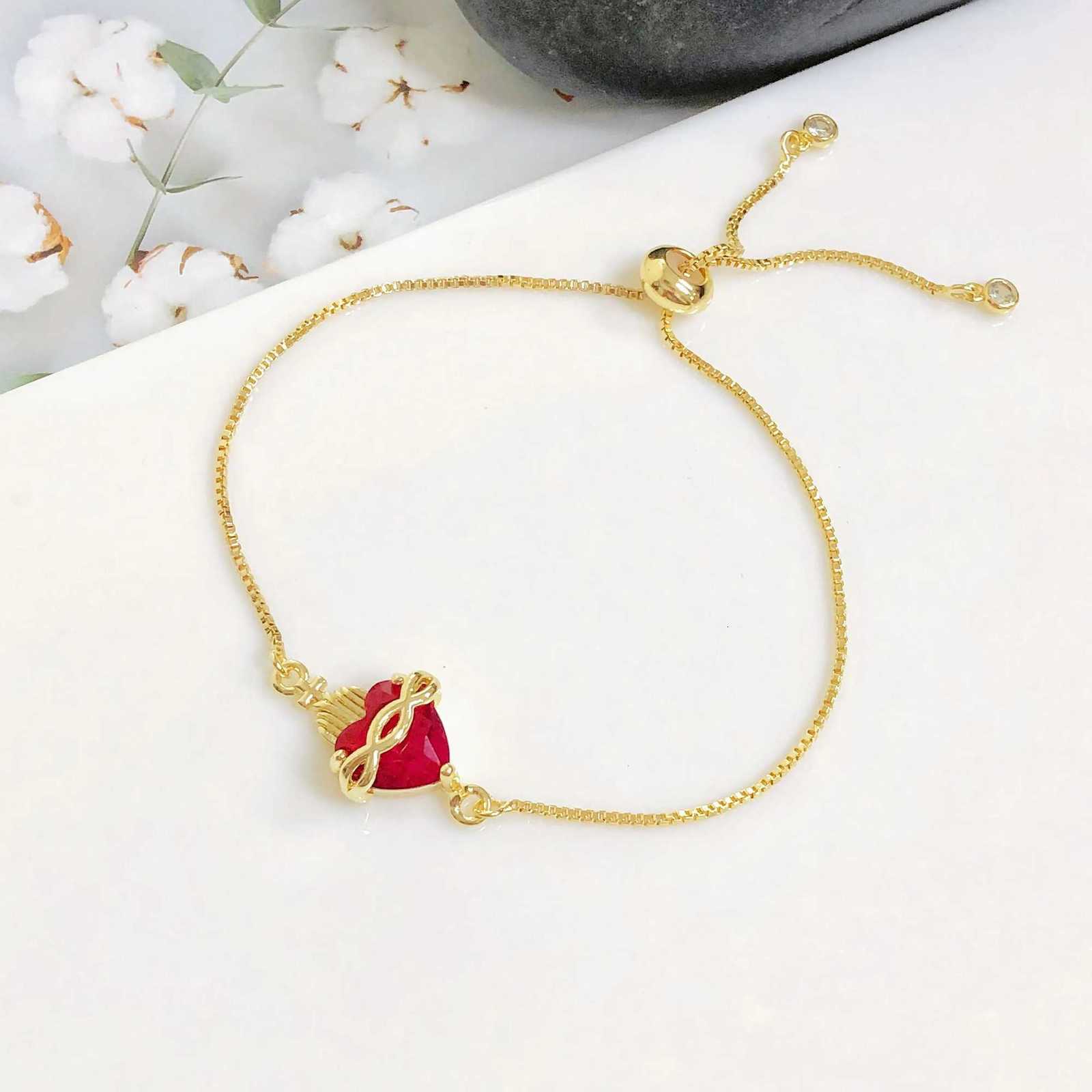 Red Crystal Sacred Heart Jesus Bracelet For Women Girls New Thorn Flame Design Adjustable Bracelets Catholic Jewelry Party GiftsT251110