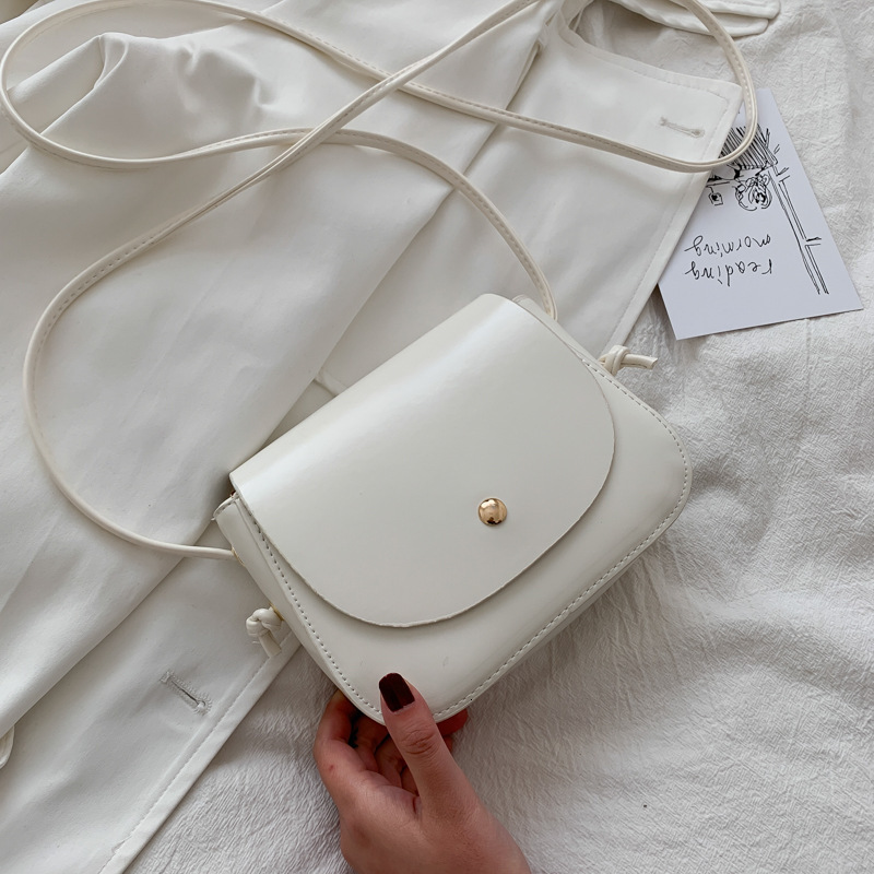 Spring Summer Women's Small 2021 New Fashion Xiaoman Shoulder Ins Internet Celebrity Trendy Saddle Crossbody Bag