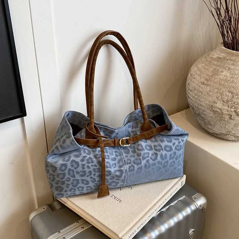 Autumn Winter Ladys Handbag Vintage Shoulder Bag with Short Handle Women Leopard Pattern PU Leather Bag Luxury Brand Tote Bags K251110