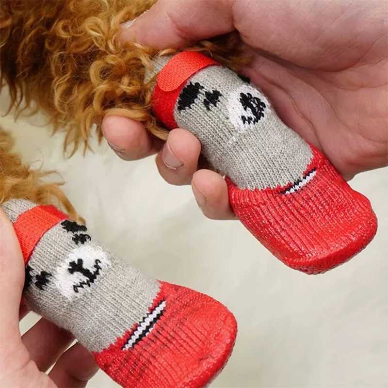 New Arrival New winter waterproof shoes socks pet anti slip dog rain boots socks warm rubber socks dog knitted socks pet supplies Z250410