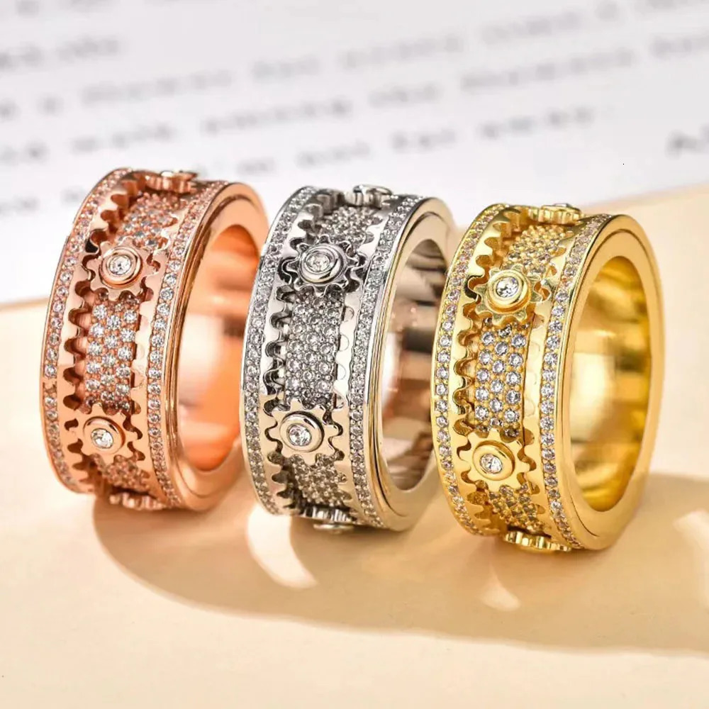 Gear Ring Rotatable Ring Male And Female Couple Rotating Wheel Starry Sky Trendy Rose Couple Rings 251110