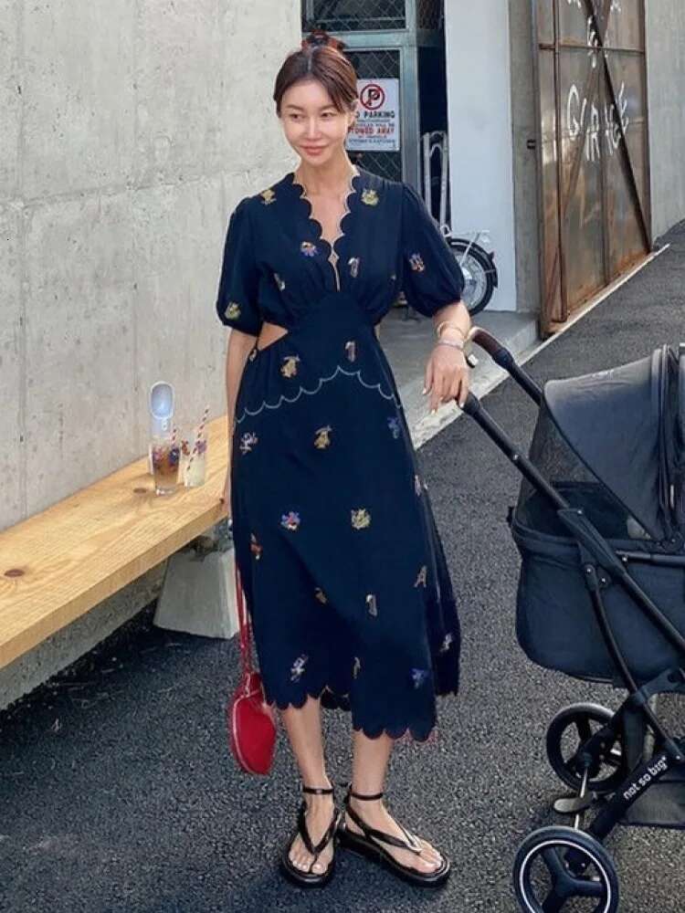 Women's Summer Vintage Long Embroidery Wer Chiffon Dress Hollow Out Waist Curvy V Neck Midi Sundress Korea Style