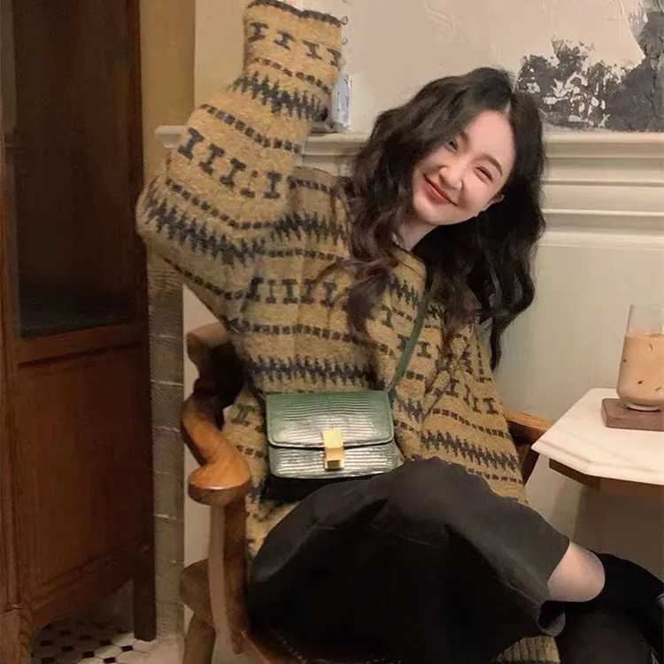 Fashion Women Pullovers Aztec Jacquard Knit Jumper Vintage Cozy Grandpa Sweater Aesthetic Winter Outfit Y251110