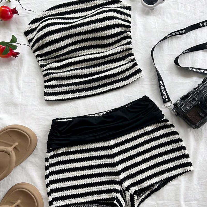 2025 Summer Cross-Border Trade European American Black and White Striped Tube Top Shorts Slim Sexy Hot Pants Two-Piece Set for Women