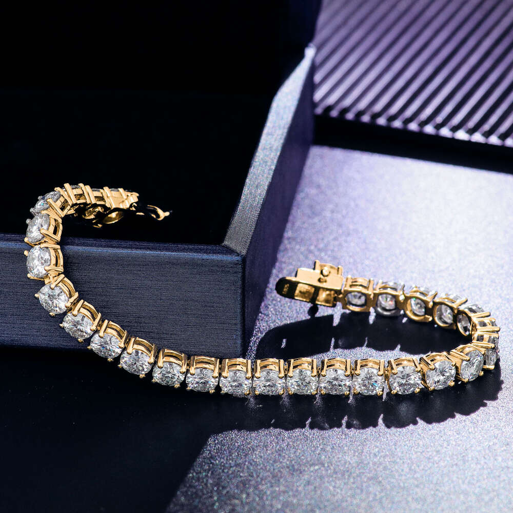Luxury Womens Tennis Bracelet Hip Hop Style Custom Size 6mm 925 Sterling Silver Moissanite Diamond Classic Design Tennis Chain