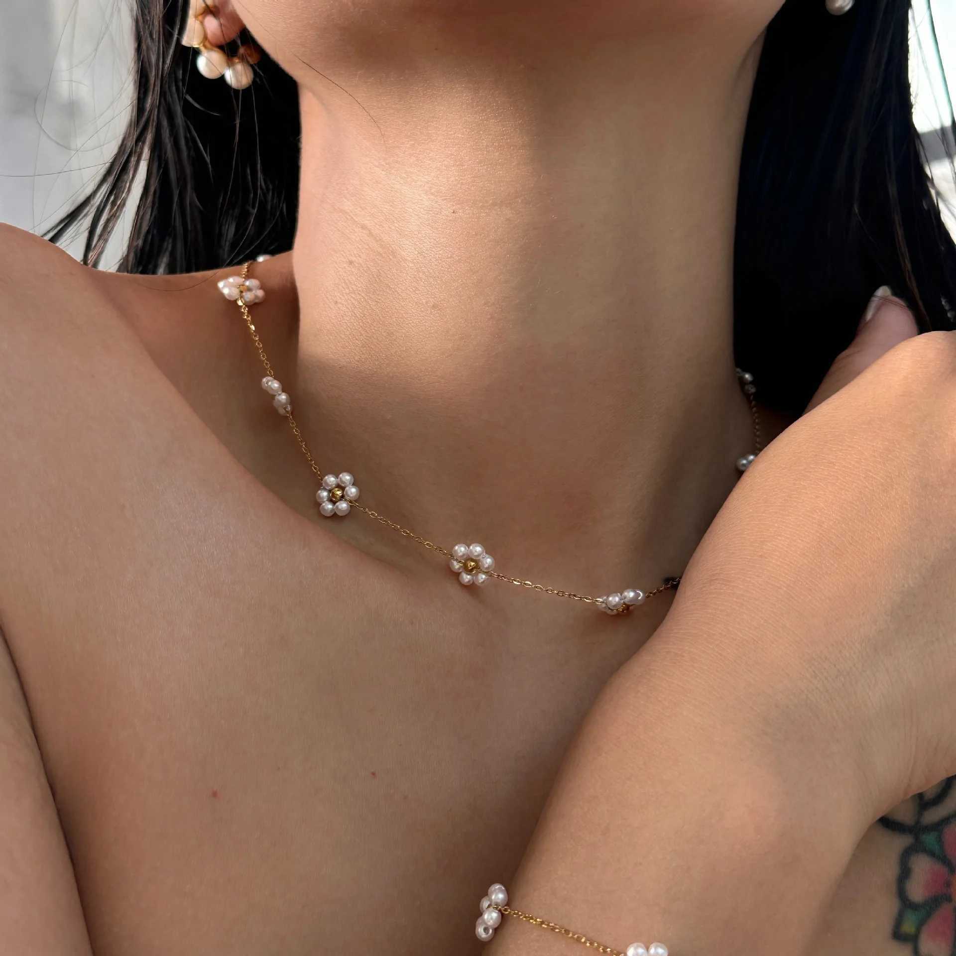 Punk round white stainless steel waist chain trend bohemian rhinestone belly chain warm and sexy beach bikini body jewelry X250410