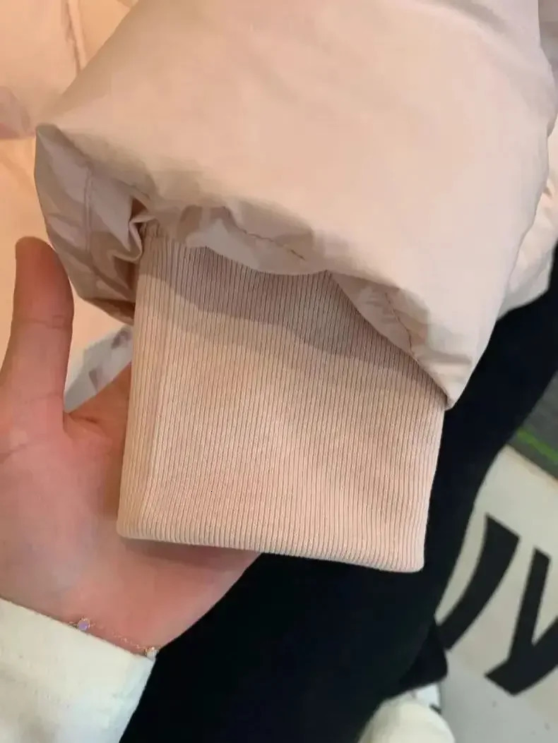 Hooded Cotton Jacket Women 2025 Thickened Warm Long Sleeved Outwear Winter Korean Loose Solid Color Versatile Short Coat 251107