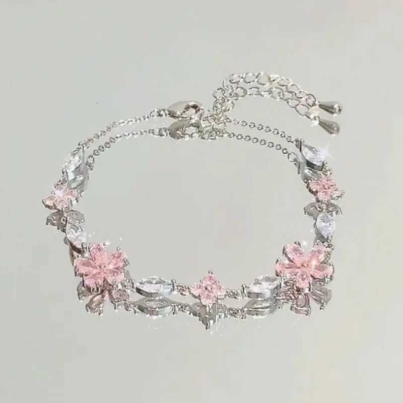 Elegant Crystal Flowers Bracelet For Women Y2K Sweet Girls Moon Cherry Blossom Bow Zircon Bracelets Luxury Designer Jewelry GiftT251110