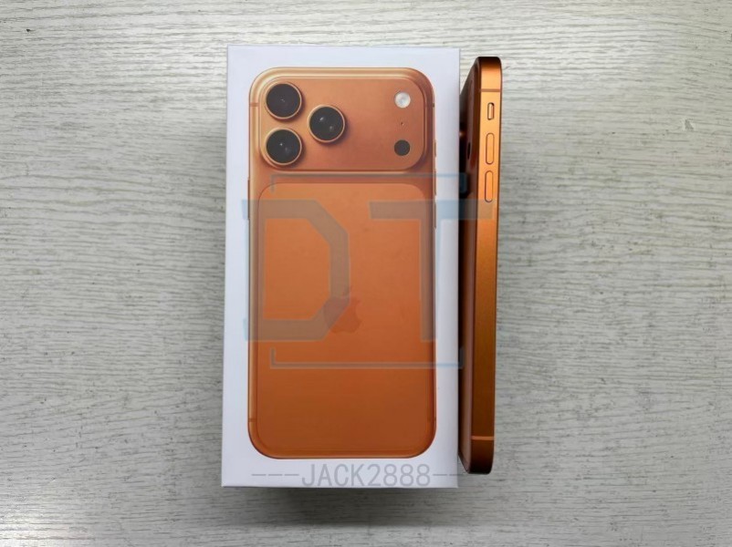 Apple Original Unlocked iphone Xs Max Covert to iphone 17 Pro Max Refurbished style Cellphone with 17Pro Max Camera appearance 4G RAM 64GB 128GB 256GB