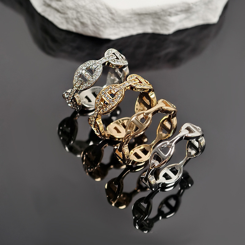 2025 Love Home Pig Designer Ring Nose Full Diamond Ring Fashion Ring For Women, Ins Style, Light Luxury, Simple High Version, Smooth Pig Nose Couple R