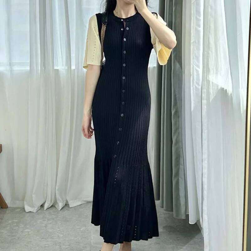 Summer Spring New French Elegant Fragrance High-End Knitted Mermaid Hollow Slimming Fish Tail Knit Dress
